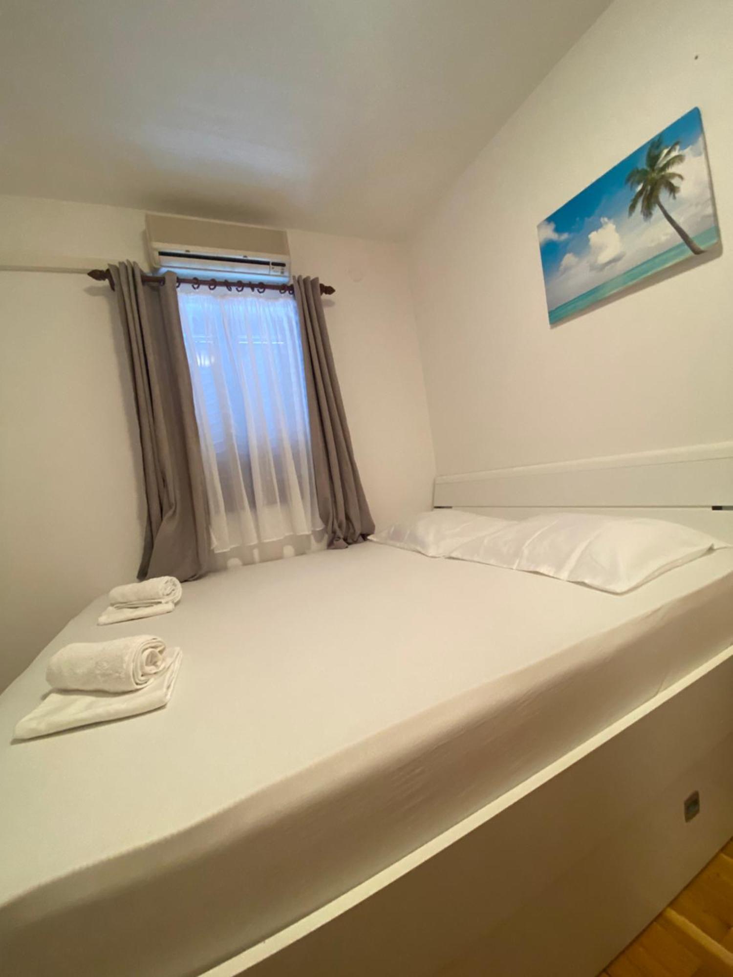 Novalja Beach Apartment Exterior photo